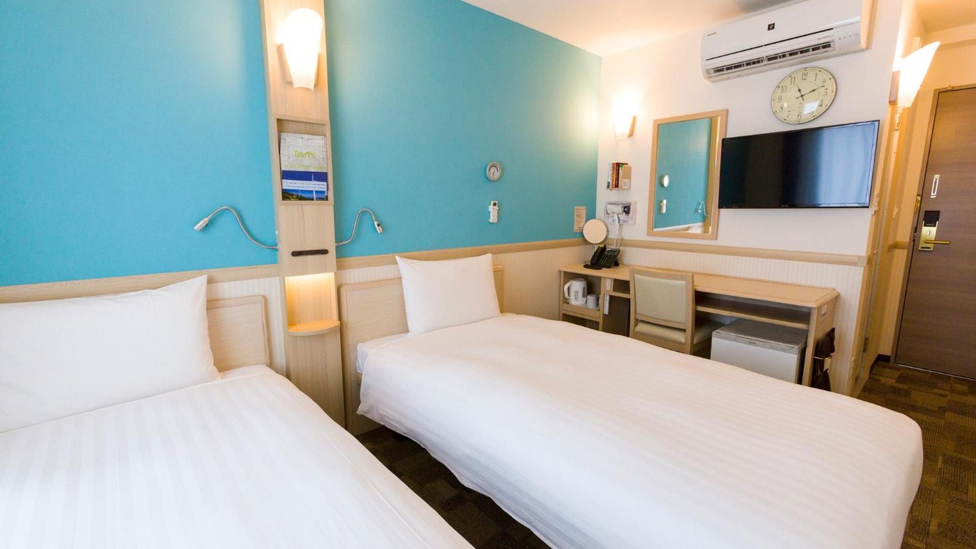 Toyoko Inn Odawara Eki Higashi Guchi Quarto foto
